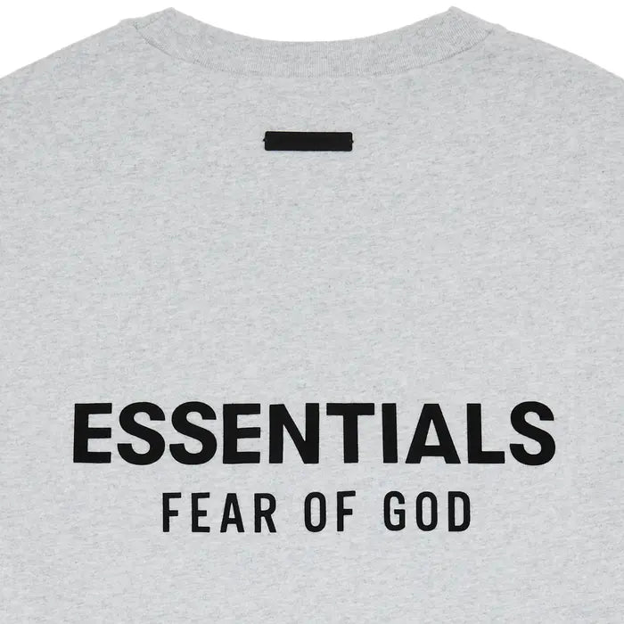 Essentials Tee SS24 – Light Heather Grey